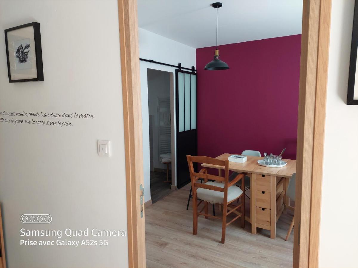 La Pommeraie-sur-Sèvre Le Moulin De Charin Bed & Breakfast エクステリア 写真