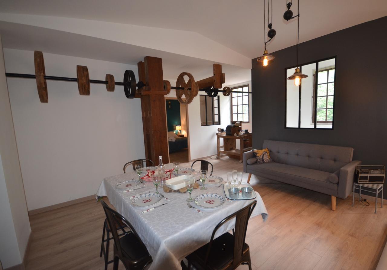 La Pommeraie-sur-Sèvre Le Moulin De Charin Bed & Breakfast エクステリア 写真